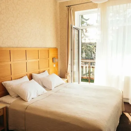 Отель Diemedis 3*